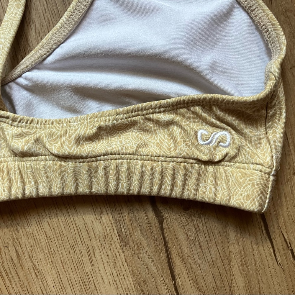 Solosol sports bra